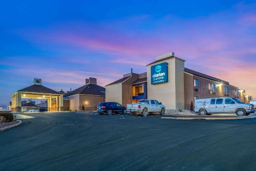 Clarion Pointe Harrisonburg image 11